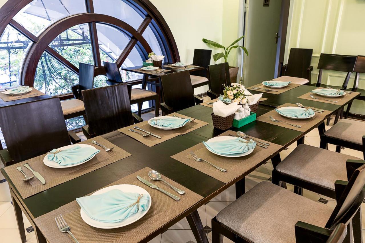 Le House Boutique Hotel - 100M To The Beach Da Nang Bagian luar foto